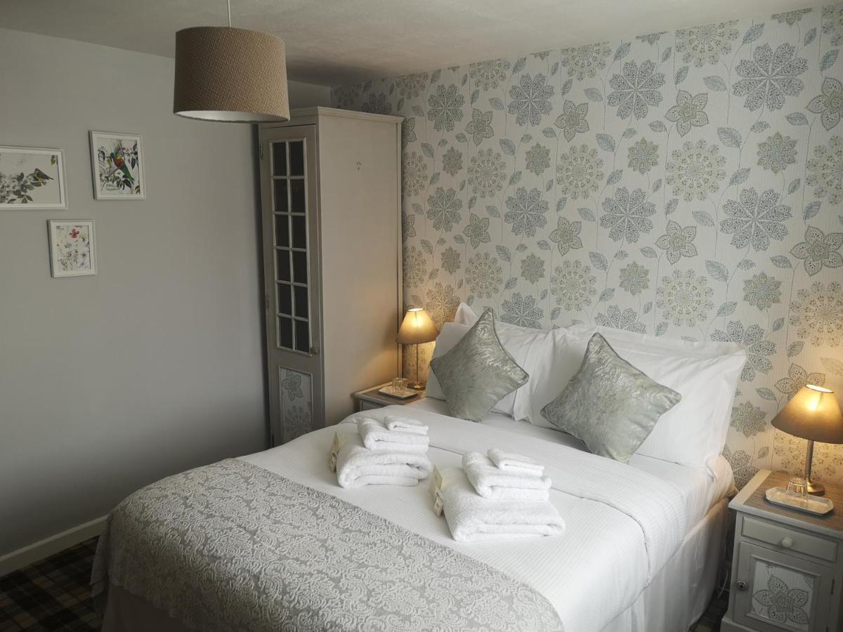 The Kings Arms Inn Montacute Kültér fotó