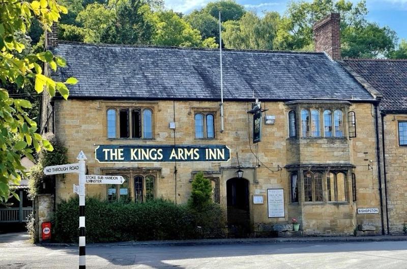 The Kings Arms Inn Montacute Kültér fotó