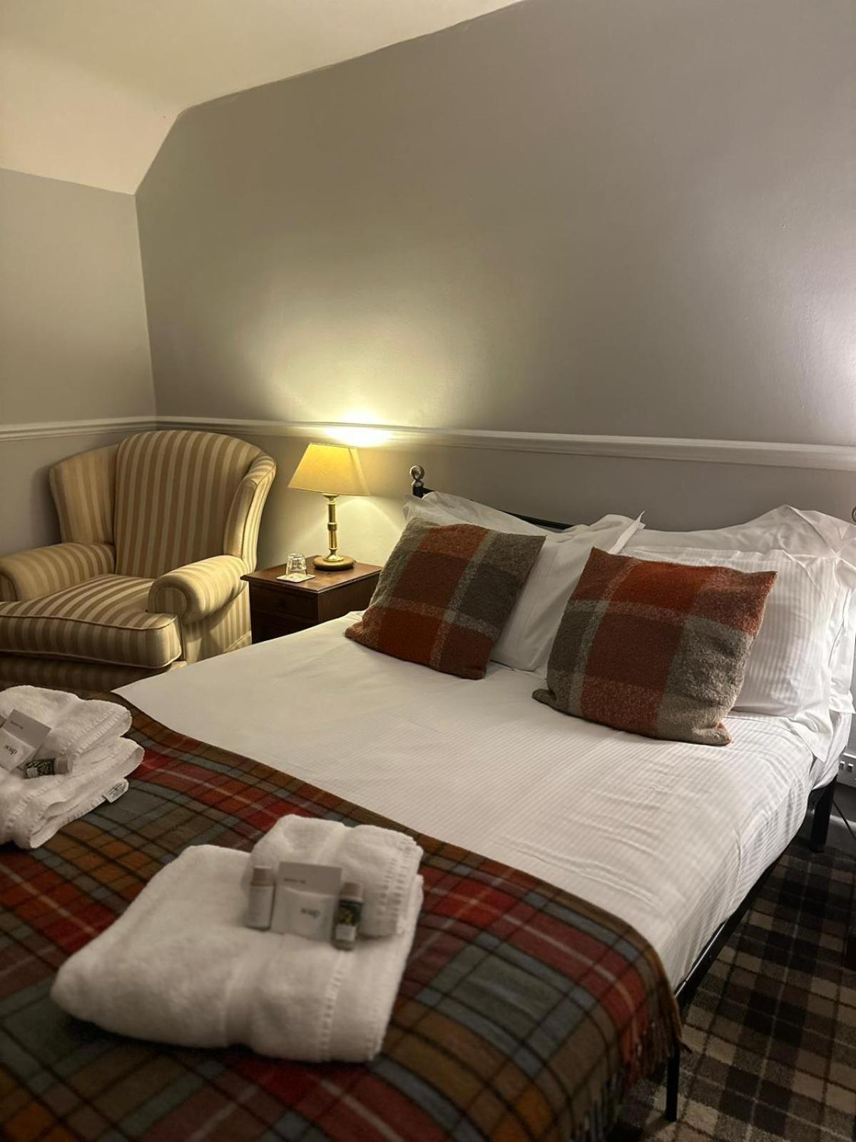 The Kings Arms Inn Montacute Kültér fotó